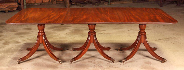 FEDERAL DINING TABLE IN MAHOGANY WITH AGED FINISH 55" X 100" (T205)